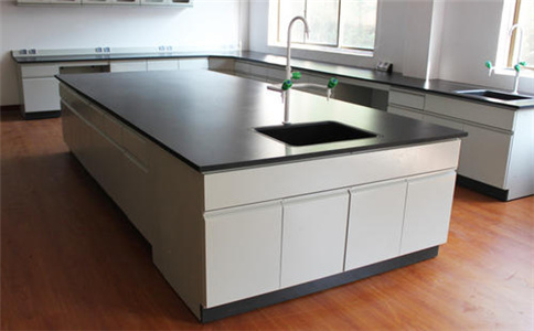 為什么說保養(yǎng)實(shí)驗(yàn)臺(tái)是項(xiàng)重要工作